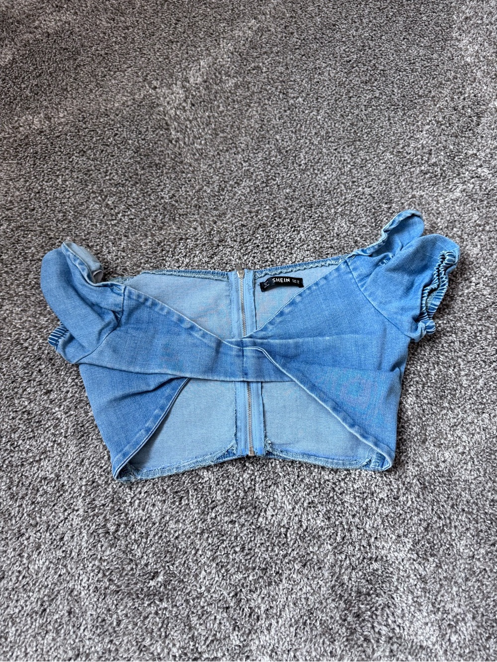 SHEIN Light Blue Denim Twist-Front Crop Top